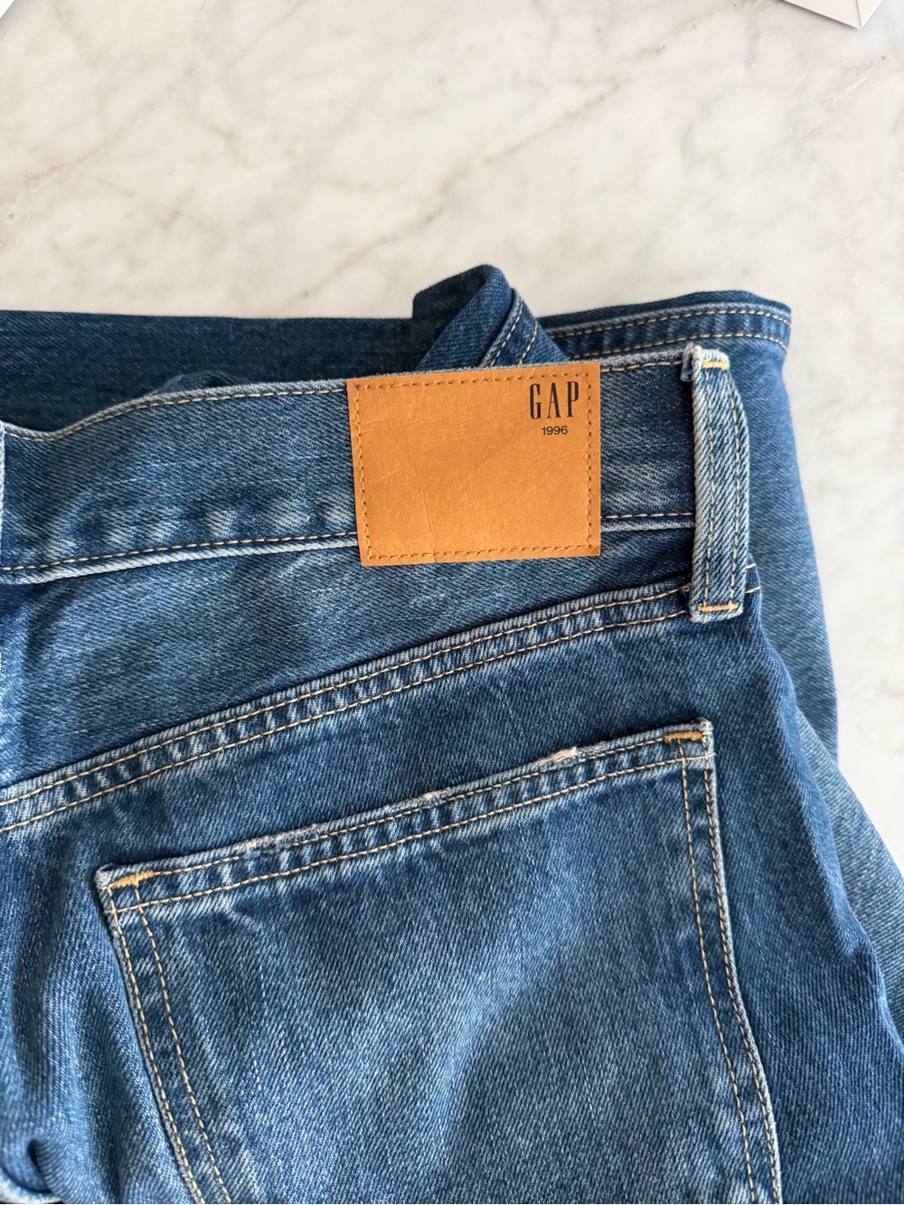 Gap The Hailey Low Rise Loose Jeans in Light Wash Size 26 NWT - Picture 4 of 4